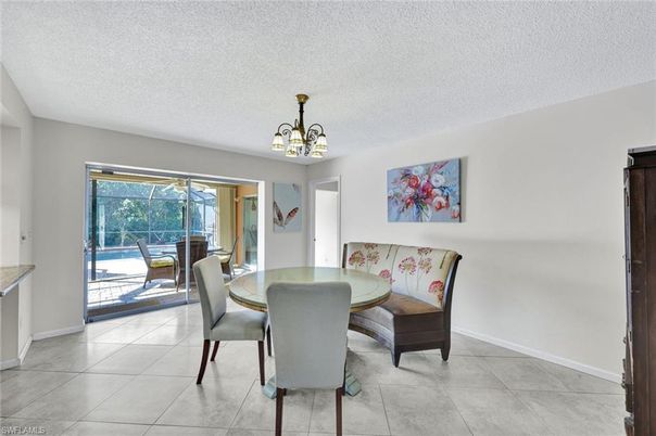 Chandelier, Dining room, Interior