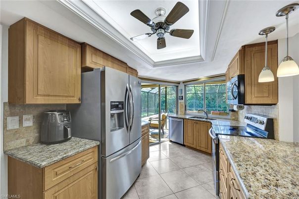 Interior, Kitchen, Pendant Lights, Stainless Steel Appliances