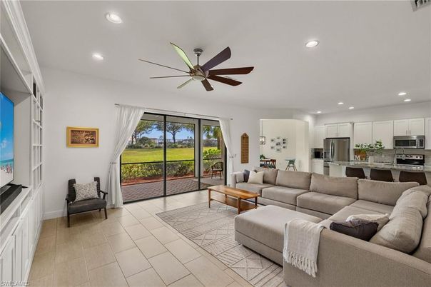 Interior, Kitchen, Living room, Recessed Lighting, Stainless Steel Appliances