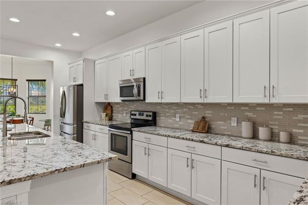 Interior, Kitchen, Pendant Lights, Recessed Lighting, Stainless Steel Appliances