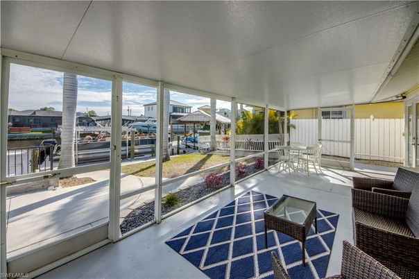 Dining room, Interior, Living room, Sun Room