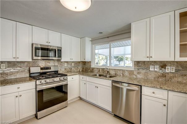 Interior, Kitchen, Stainless Steel Appliances