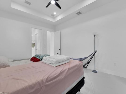 Bedroom, Interior, Recessed Lighting