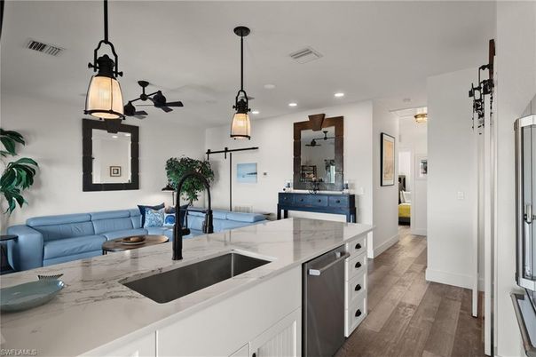 Interior, Kitchen, Living room, Pendant Lights, Recessed Lighting, Wood Texture Flooring