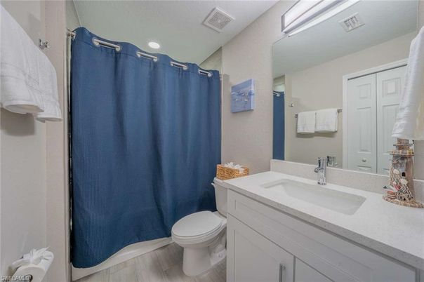 Bathroom, Interior, Recessed Lighting, Wood Texture Flooring