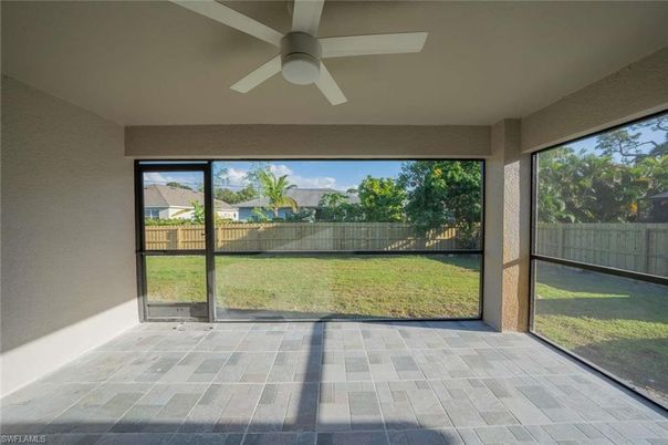 Empty room, Interior, Sun Room