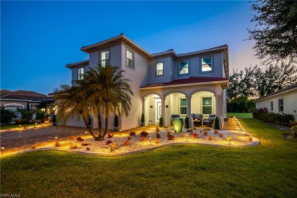 Backyard, Exterior, Facade, Mediterranean