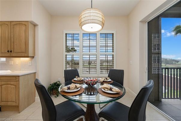 Dining room, Interior, Pendant Lights