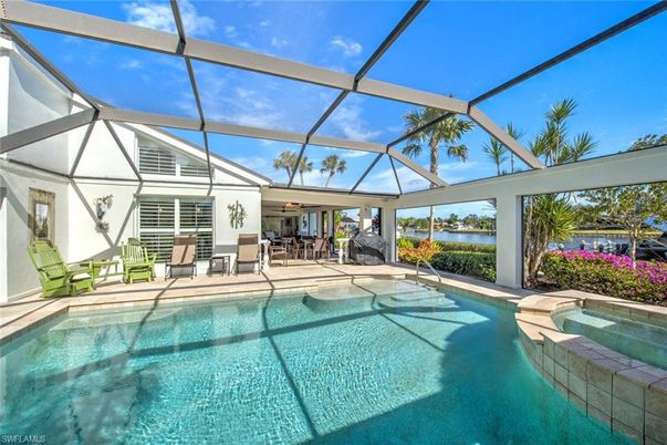 Glass Ceilings, Interior, Pool, Sun Room, Water