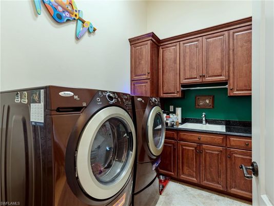 Interior, Washer