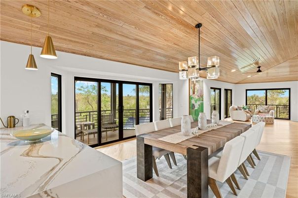 Dining room, Interior, Living room, Pendant Lights, Recessed Lighting, Wooden Ceilings, Wood Texture Flooring