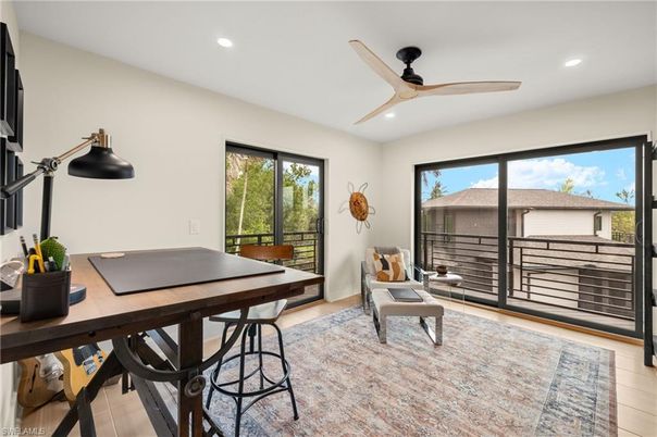 Home Office, Interior, Recessed Lighting, Wood Texture Flooring