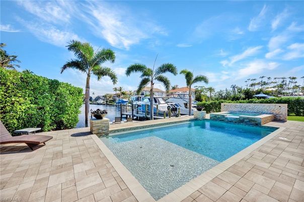 Exterior, Lake, Pool, Water