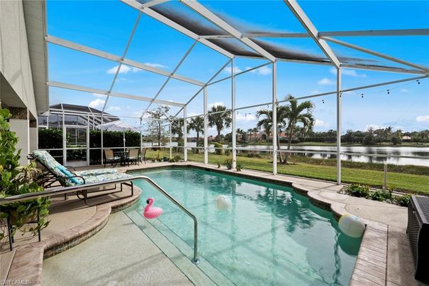 Glass Ceilings, Interior, Pool, Sun Room, Water