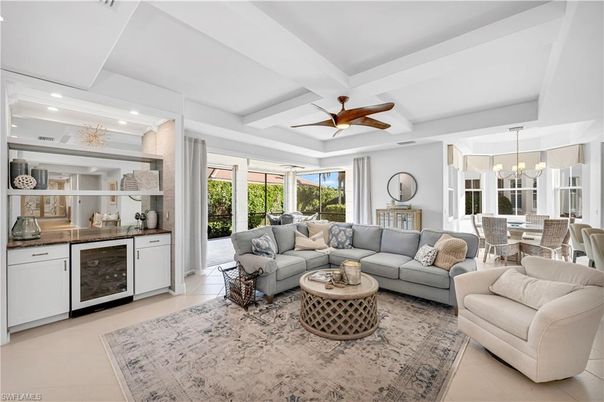 Dining room, Interior, Living room, Pendant Lights, Recessed Lighting