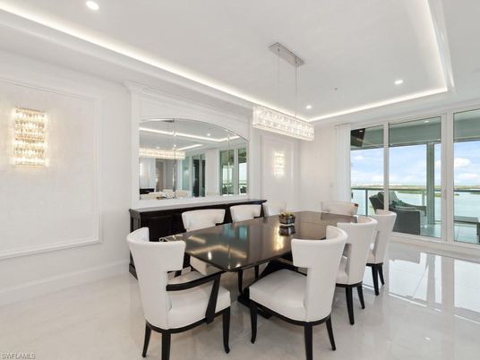 Chandelier, Dining room, Interior, Pendant Lights, Recessed Lighting, Water