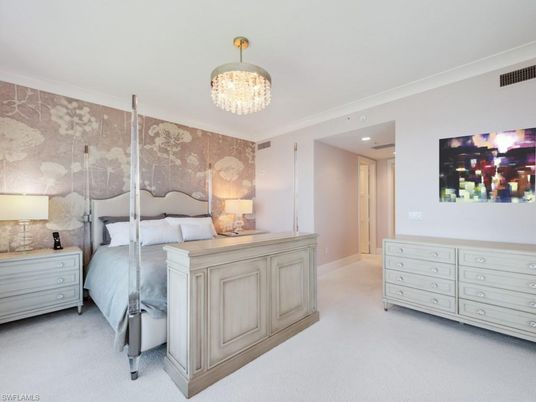 Bedroom, Chandelier, Interior, Recessed Lighting