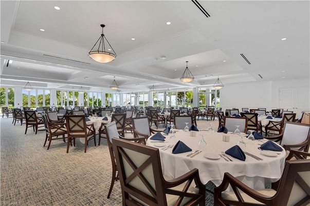 Dining room, Interior, Pendant Lights, Recessed Lighting
