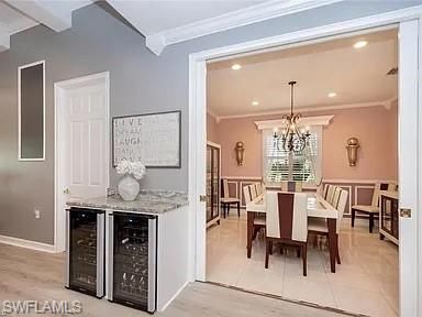 Chandelier, Dining room, Interior, Recessed Lighting, Wood Texture Flooring