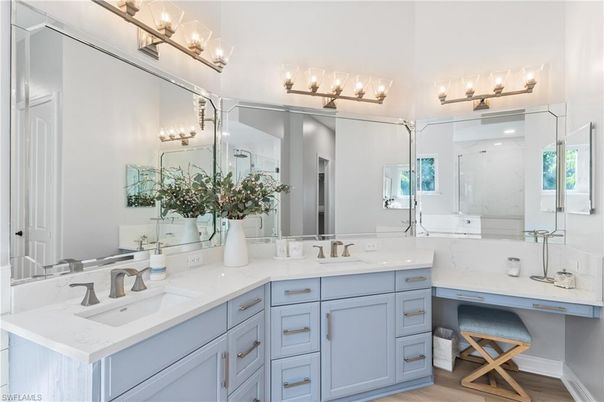 Bathroom, Dual Sink Vanities, Interior, Wood Texture Flooring
