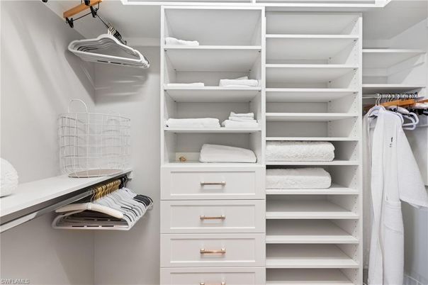 Interior, Walk-in Closets
