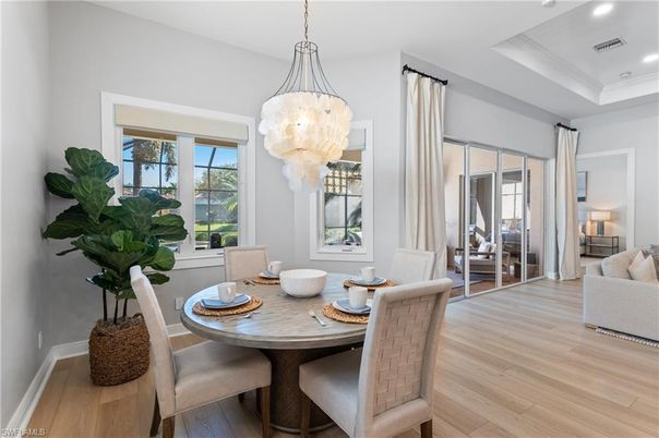 Chandelier, Dining room, Interior, Living room, Recessed Lighting, Wood Texture Flooring