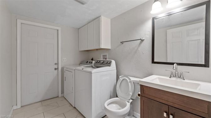 Interior, Washer