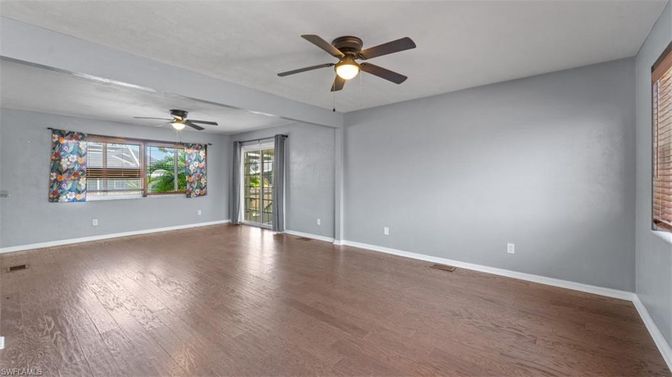 Empty room, Interior, Wood Texture Flooring