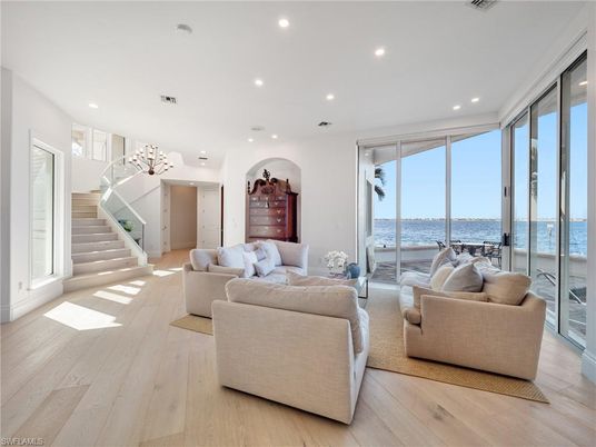 Interior, Living room, Recessed Lighting, Water, Wood Texture Flooring