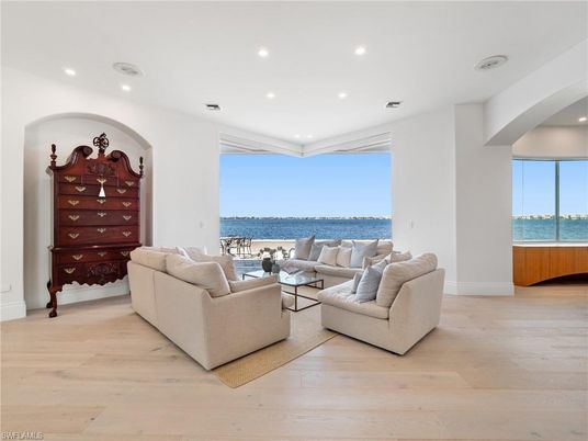 Interior, Living room, Recessed Lighting, Water, Wood Texture Flooring