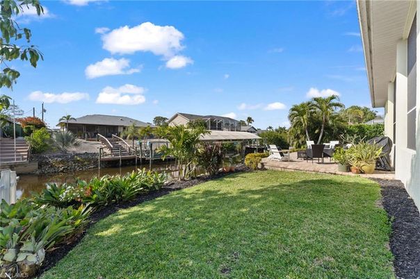 Backyard, Exterior, Lake
