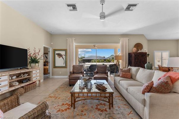 Interior, Living room