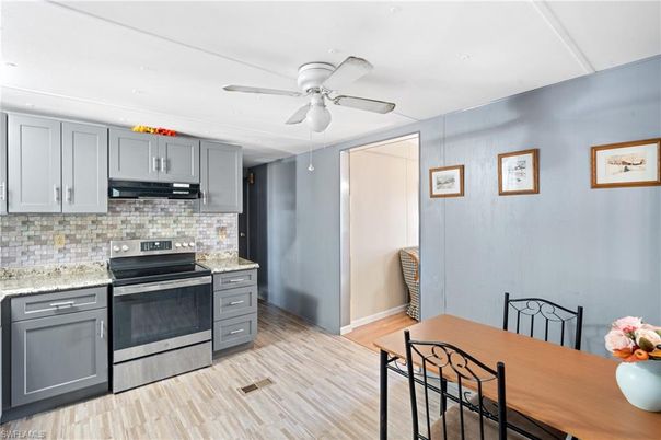 Dining room, Interior, Kitchen, Recessed Lighting, Wood Texture Flooring