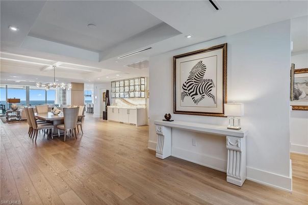 Chandelier, Dining room, Interior, Pendant Lights, Recessed Lighting, Wood Texture Flooring