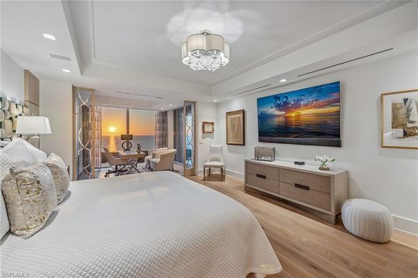 Bedroom, Chandelier, Dining room, Interior, Recessed Lighting, Water, Wood Texture Flooring