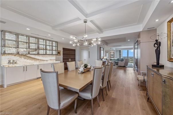 Dining room, Interior, Living room, Pendant Lights, Recessed Lighting, Wood Texture Flooring