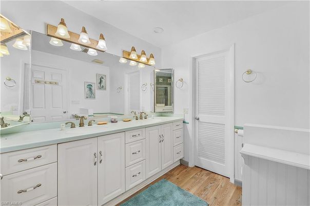 Bathroom, Dual Sink Vanities, Interior, Wood Texture Flooring