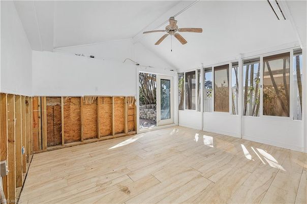 Empty room, Interior, Wood Texture Flooring