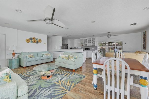 Dining room, Interior, Kitchen, Living room, Recessed Lighting, Wood Texture Flooring