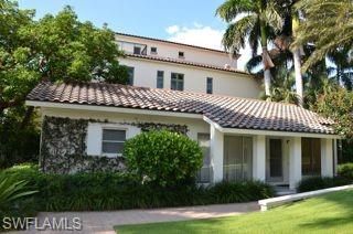 Backyard, Exterior, Facade, Mediterranean