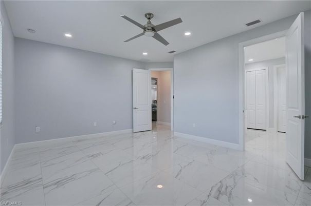 Empty room, Interior, Marble, Recessed Lighting