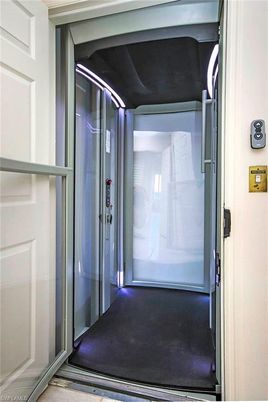 Elevator, Interior