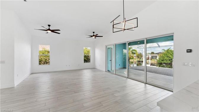 Empty room, Interior, Pendant Lights, Wood Texture Flooring