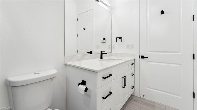 Bathroom, Dual Sink Vanities, Interior, Wood Texture Flooring