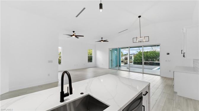 Interior, Kitchen, Pendant Lights, Wood Texture Flooring