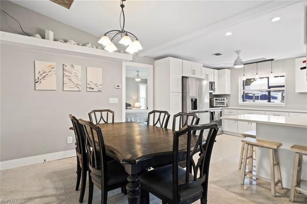 Chandelier, Dining room, Interior, Kitchen, Recessed Lighting, Stainless Steel Appliances