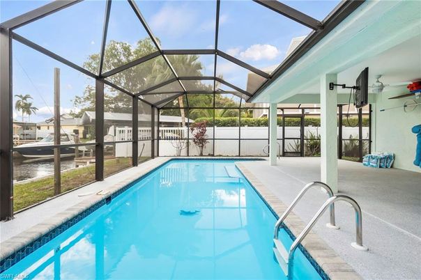 Glass Ceilings, Interior, Pool, Sun Room, Water