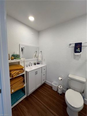Bathroom, Interior, Recessed Lighting, Wood Texture Flooring