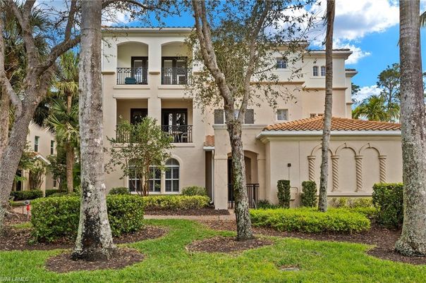 Backyard, Exterior, Facade, Mediterranean