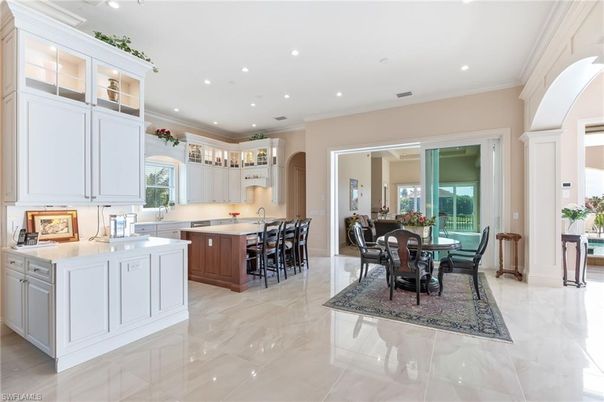 Dining room, Interior, Kitchen, Recessed Lighting